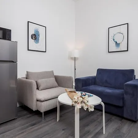 Apartment With Balcony Nest In 2