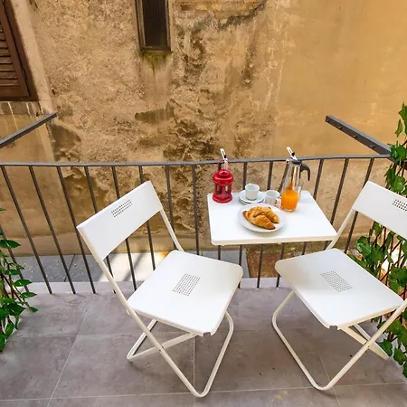 With Balcony Nest In 2 Rijeka