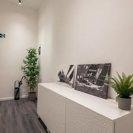 Apartmán With Balcony Nest In 2 Rijeka